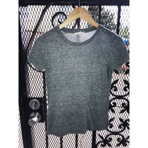 Gray and red tee for sale ✨✨